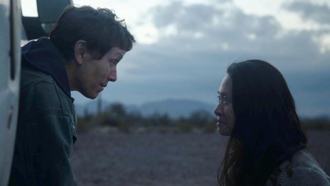 Imagen del detrás de cámaras de la película Nomadland.