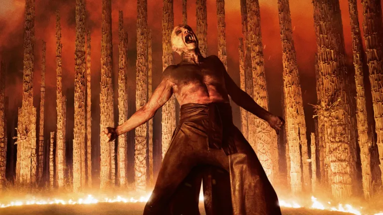 Ralph-Fiennes-in-28-Years-Later-The-Bone-Temple-Review